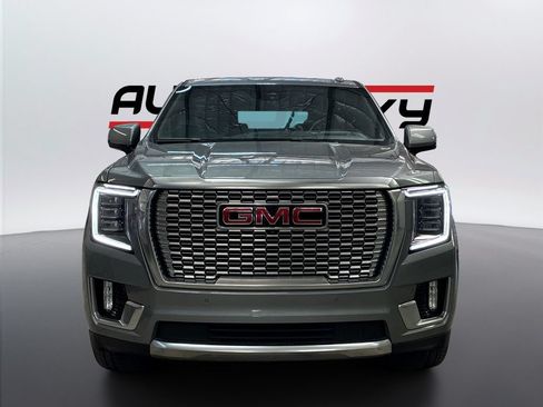 Used 2024 GMC Yukon Denali w/ Denali Reserve Package RWD image 8