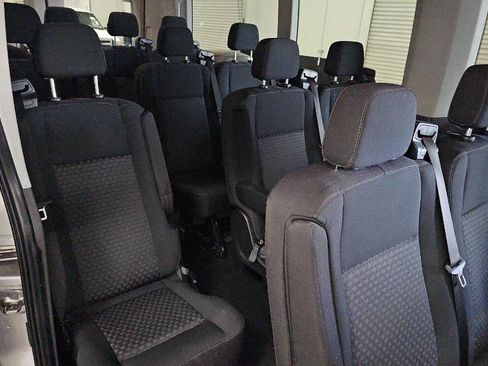 Used 2022 Ford Transit 350 XLT image 11
