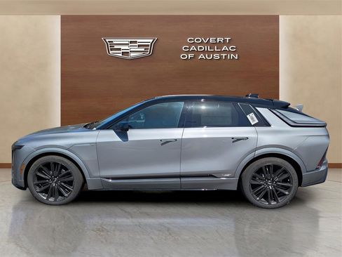 New 2026 Cadillac Lyriq V w/ LPO, Floor Liner Package image 4