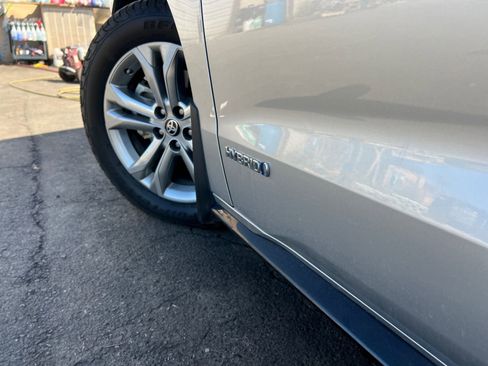 Used 2021 Toyota Sienna XSE w/ XSE Plus Package image 32