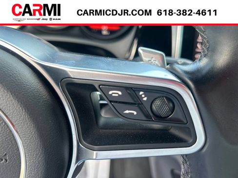Used 2020 Porsche Macan S AWD/4WD image 18