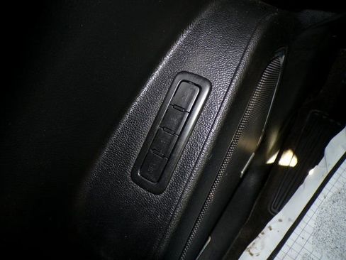 Used 2016 GMC Yukon XL Denali w/ Open Road Package image 29