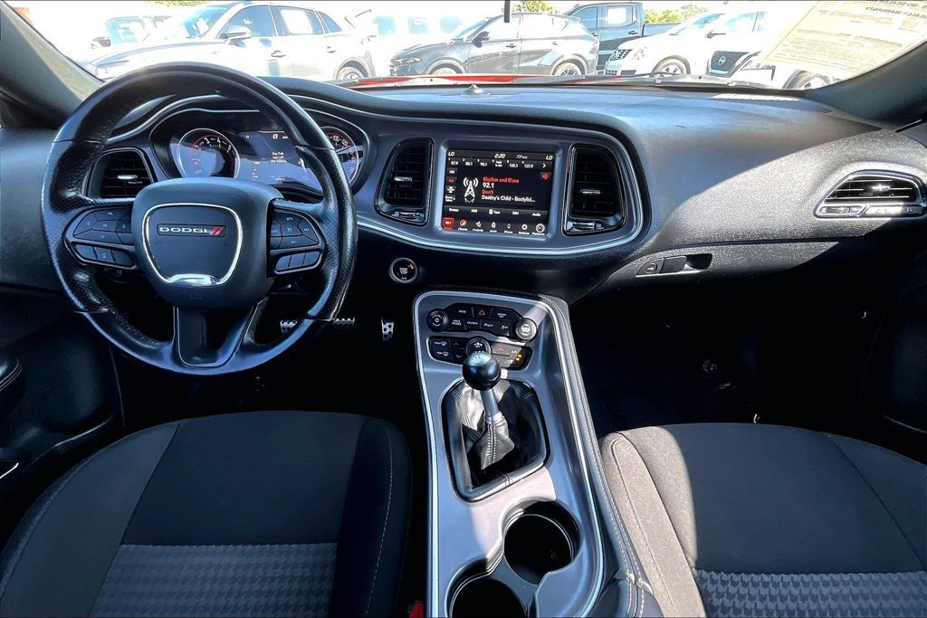 Used 2021 Dodge Challenger R/T Scat Pack RWD image 9