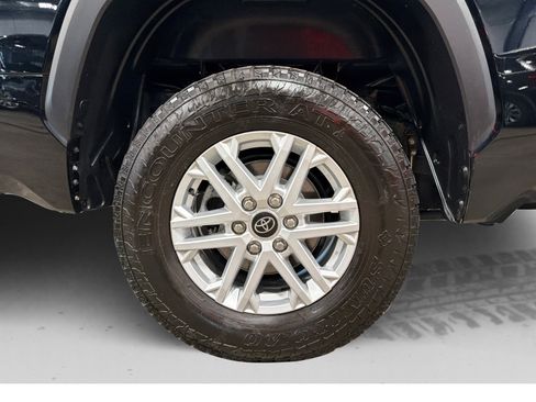 Used 2022 Toyota Tundra SR5 AWD/4WD image 51