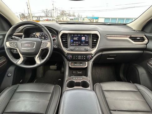 Used 2023 GMC Acadia Denali w/ Trailering Package image 15