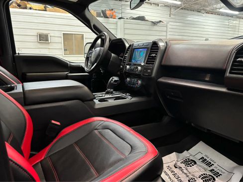 Used 2018 Ford F150 Lariat w/ Equipment Group 502A Luxury image 26