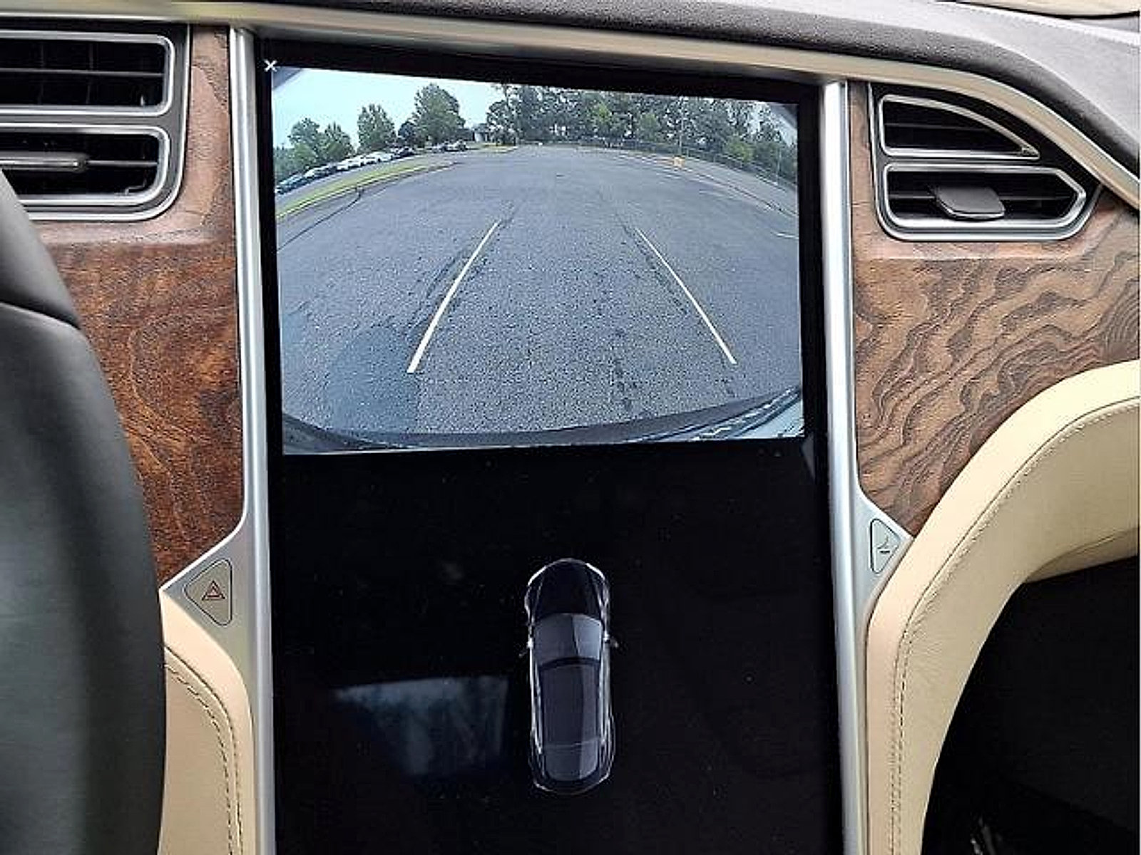 Used 2016 Tesla Model S RWD image 17