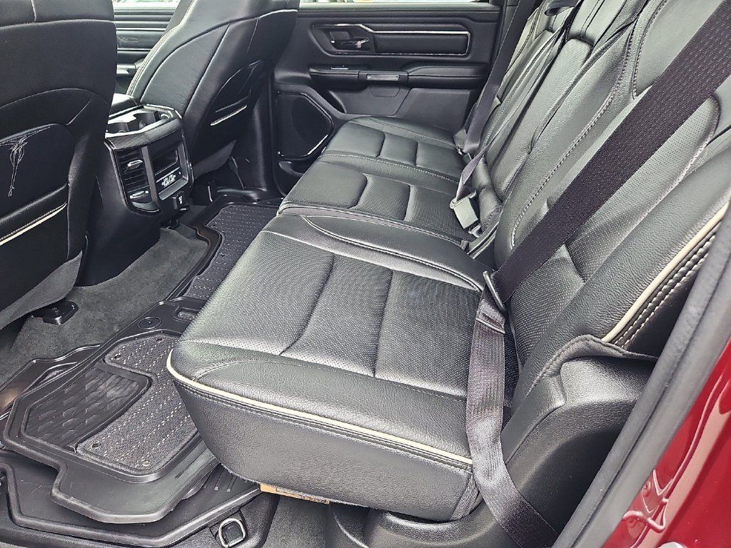 Used 2022 RAM 1500 Limited w/ Body-Colour Bumper Group AWD/4WD image 35