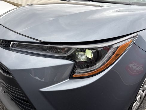 Certified 2025 Toyota Corolla LE image 12