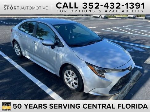 Used 2020 Toyota Corolla LE FWD image 1