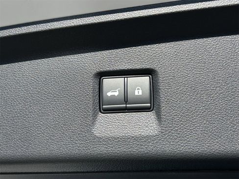 New 2026 INFINITI QX60 Luxe image 14