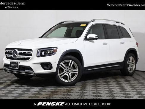 Used 2023 Mercedes-Benz GLB 250 4MATIC image 1