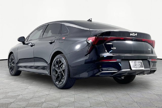 New 2027 Kia K5 GT-Line w/ GT-Line Premium Package FWD image 4