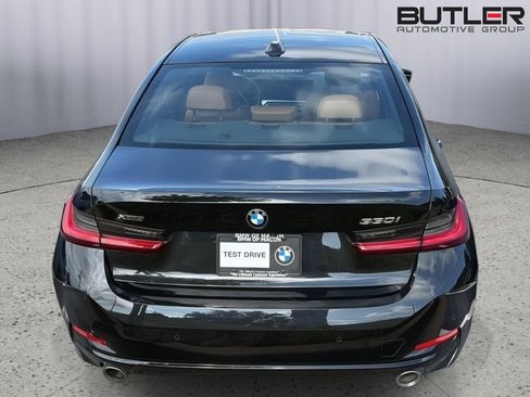 Used 2023 BMW 330i xDrive Sedan w/ Premium Package AWD/4WD image 7