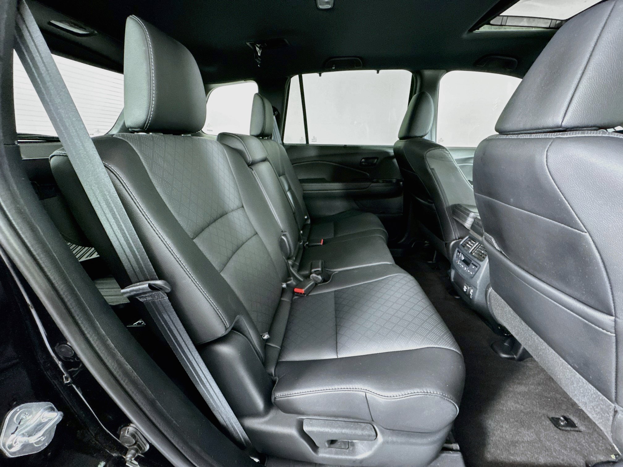 Certified 2023 Honda Passport Elite image 28