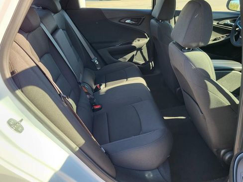 Used 2024 Chevrolet Malibu LT image 11