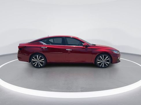 Used 2020 Nissan Altima 2.5 Platinum FWD image 9