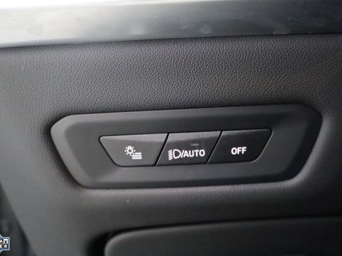 Used 2025 BMW X5 xDrive50e image 16