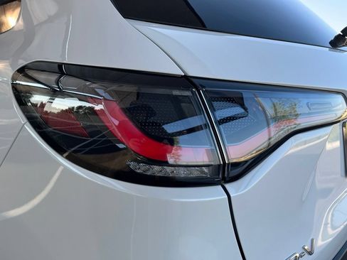 Certified 2026 Honda HR-V LX image 7
