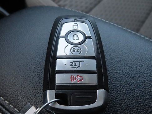 Used 2021 Ford Escape SE w/ Convenience Package image 37