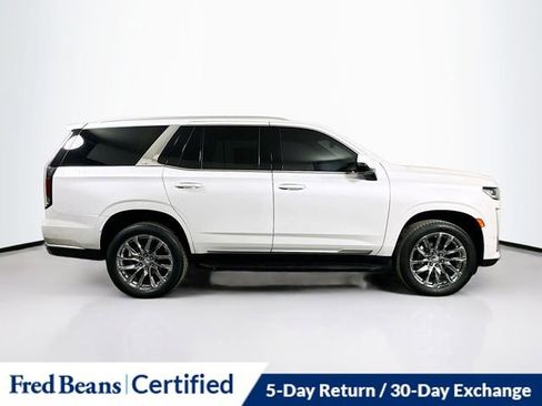 Used 2023 Cadillac Escalade Premium Luxury w/ LPO, Radiant Package image 9
