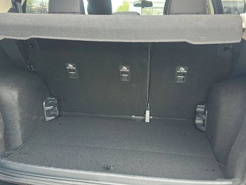 Used 2022 Ford EcoSport SE AWD/4WD image 17