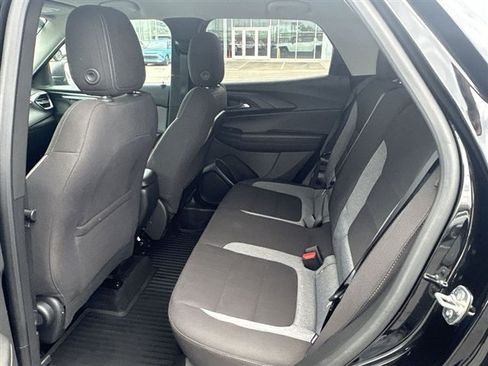 Certified 2024 Chevrolet TrailBlazer LS w/ LS Convenience Package FWD image 23