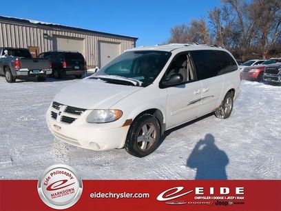 Used 2005 Dodge Grand Caravan SXT