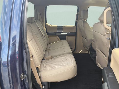 Used 2018 Ford F150 XLT w/ Equipment Group 301A Mid AWD/4WD image 27