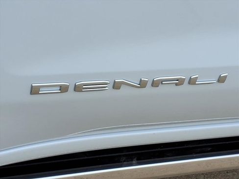 New 2026 GMC Sierra 1500 Denali w/ Denali Reserve Package image 11