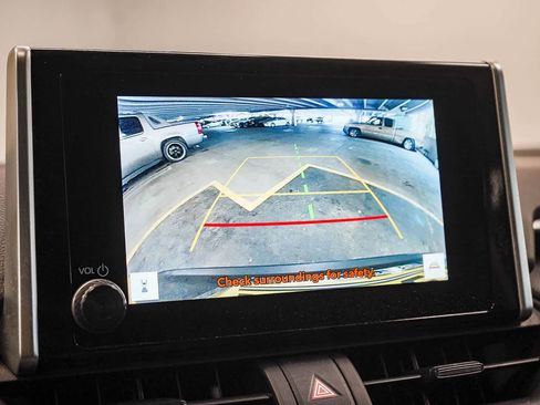 Used 2024 Toyota RAV4 LE image 25