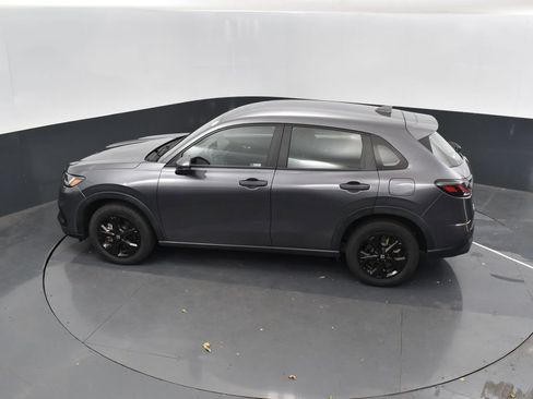 Used 2023 Honda HR-V LX image 46