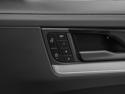 Certified 2026 Porsche Cayenne S AWD/4WD image 22