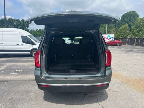 Used 2023 GMC Yukon SLT AWD/4WD image 14