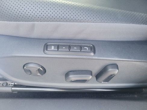 Used 2024 Volkswagen ID.4 Pro S image 15