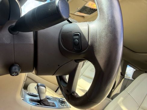 Used 2018 Jeep Grand Cherokee Overland image 58