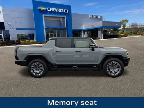 Used 2024 GMC Hummer EV 3X image 10