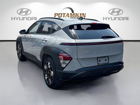 Certified 2024 Hyundai Kona SEL FWD image 7