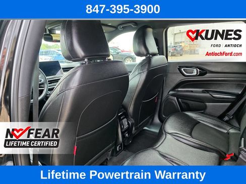Used 2024 Jeep Compass Trailhawk AWD/4WD image 19