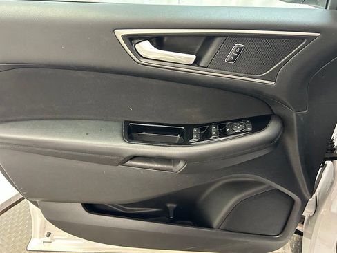Used 2016 Ford Edge SEL FWD image 4