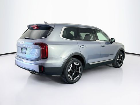Used 2025 Kia Telluride S AWD/4WD image 9