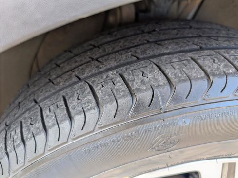 Used 2023 Kia Sportage LX image 39