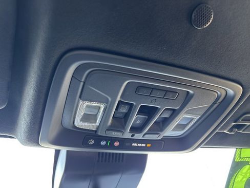 Used 2025 GMC Sierra 3500 Denali Ultimate image 49