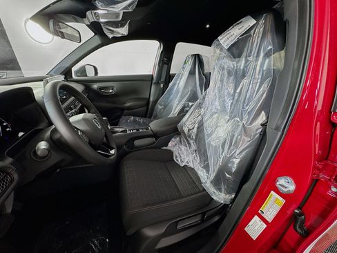 New 2026 Honda HR-V Sport image 8