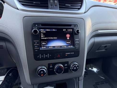 Used 2017 Chevrolet Traverse LS AWD/4WD image 21