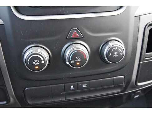Used 2020 RAM 1500 Tradesman w/ Chrome Plus Package RWD image 31
