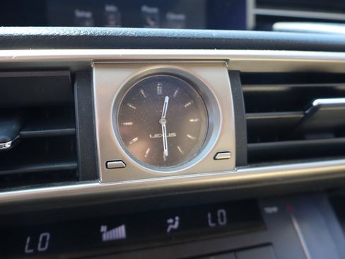 Used 2015 Lexus IS 250 RWD image 20
