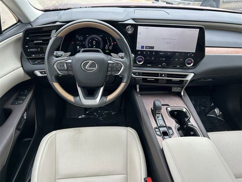 Used 2024 Lexus RX 350h image 17