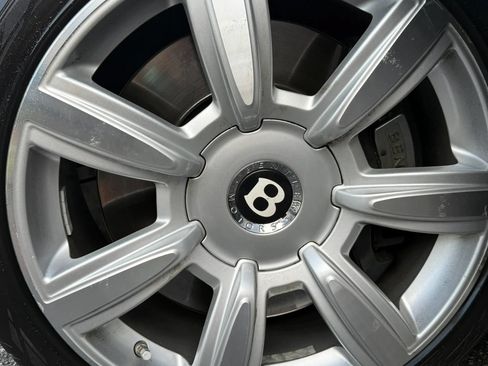 Used 2006 Bentley Flying Spur Flying Spur AWD/4WD image 37