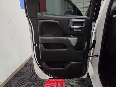Used 2018 Chevrolet Silverado 1500 LT RWD image 34